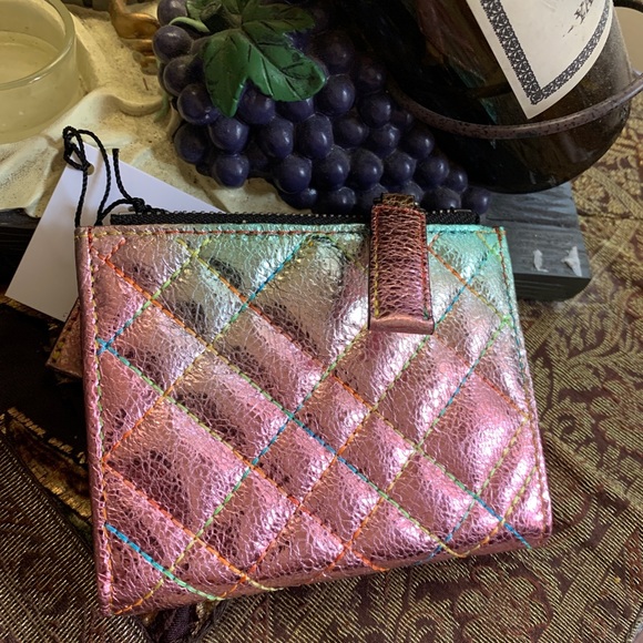 Authentic KURT GEIGER LONDON Metallic leather bifold snap 2zips cards/ID wallet - Picture 2 of 10